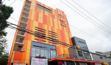 건대입구 CGV 전경 2