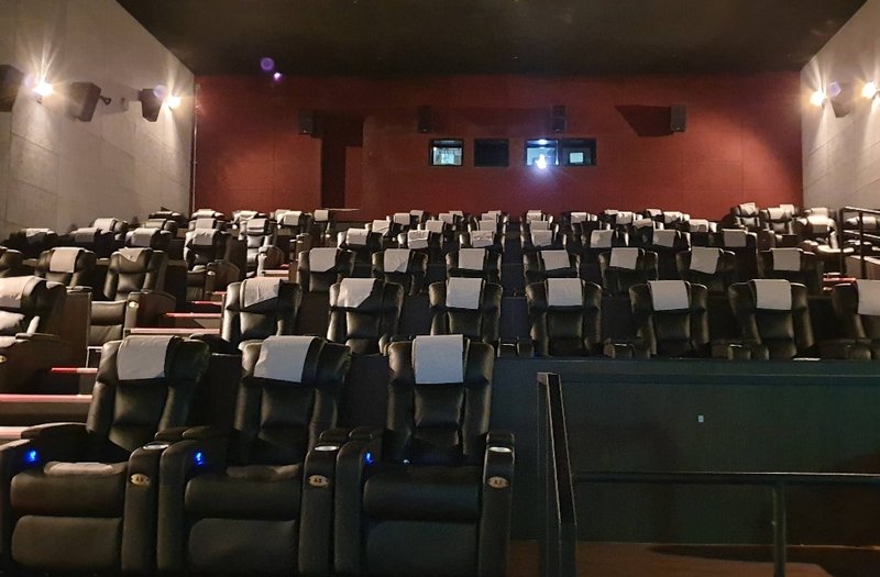 구미 CGV 전경 2